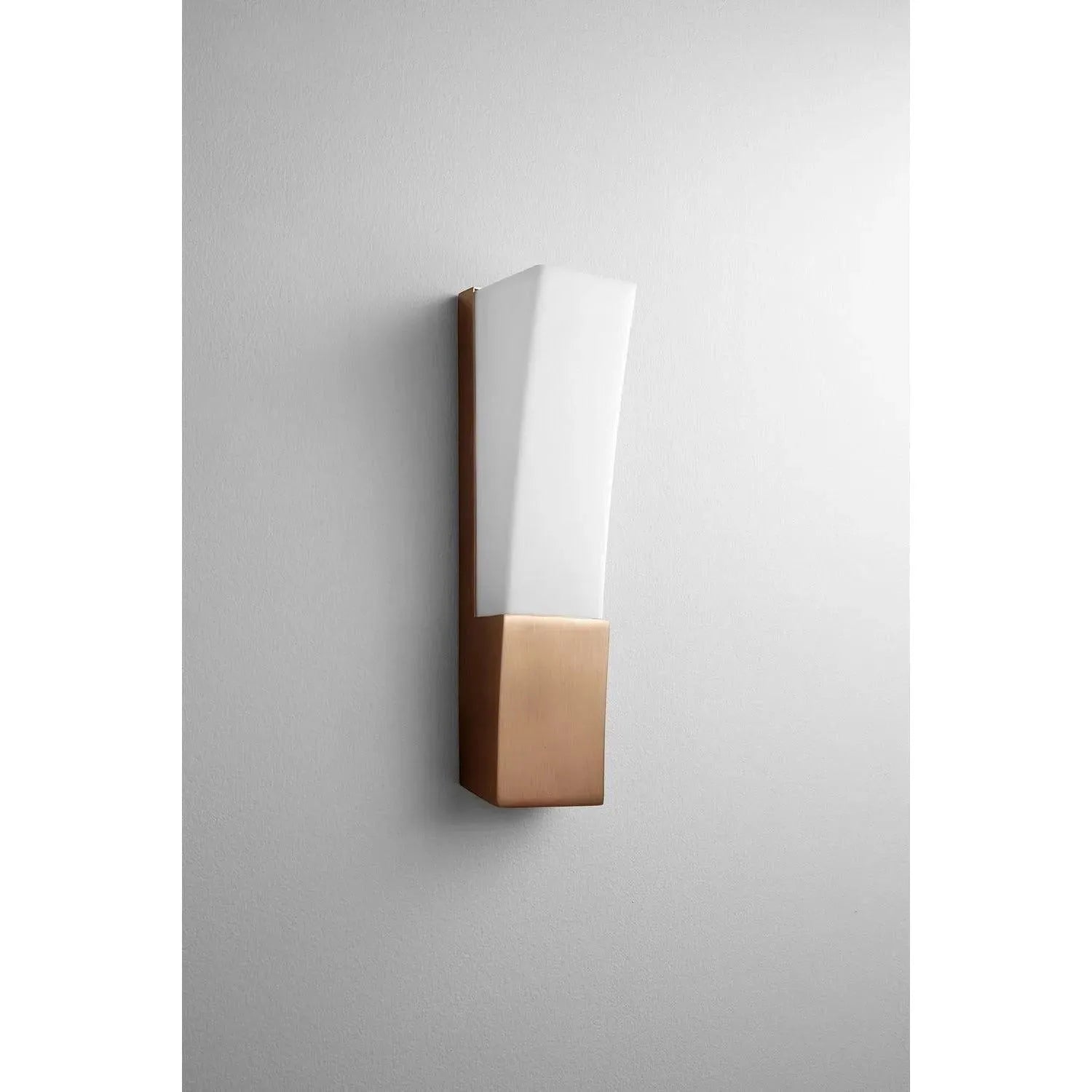 Oxygen Lighting - Crescent LED Wall Sconce - 3-512-25 | Montreal Lighting & Hardware