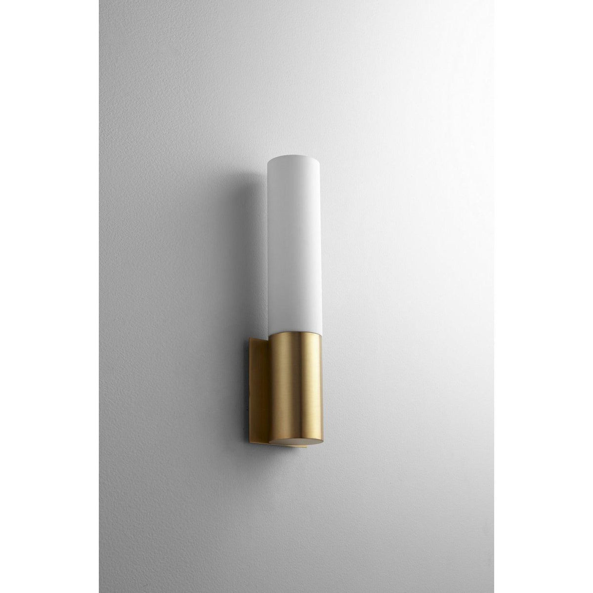 Oxygen Lighting - Magnum LED Wall Sconce - 3-518-40 | Montreal Lighting & Hardware