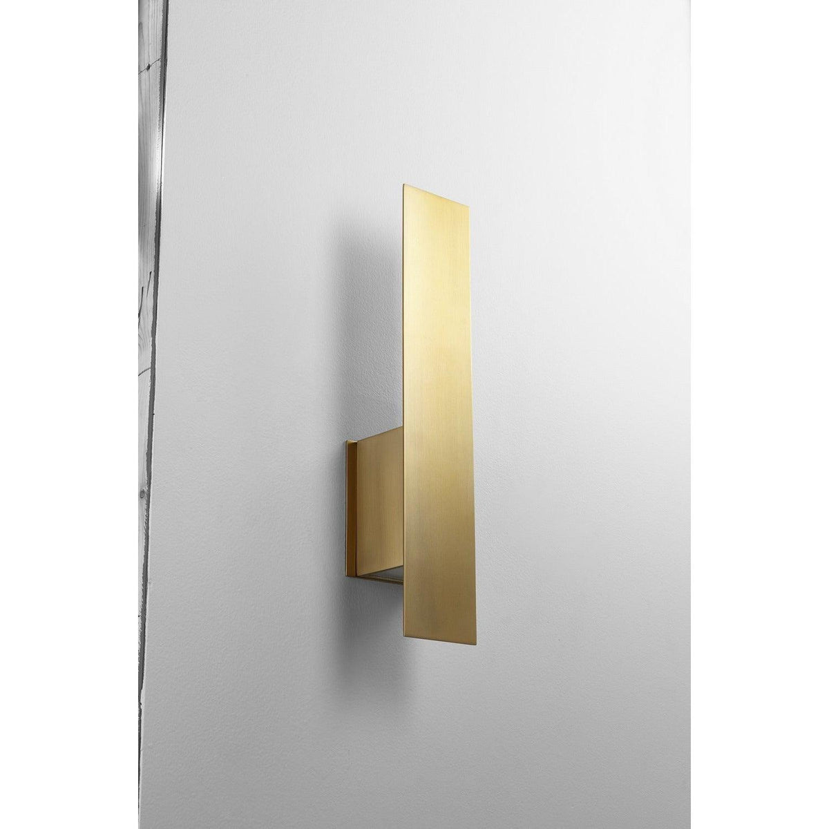 Oxygen Lighting - Reflex LED Wall Sconce - 3-504-40 | Montreal Lighting & Hardware