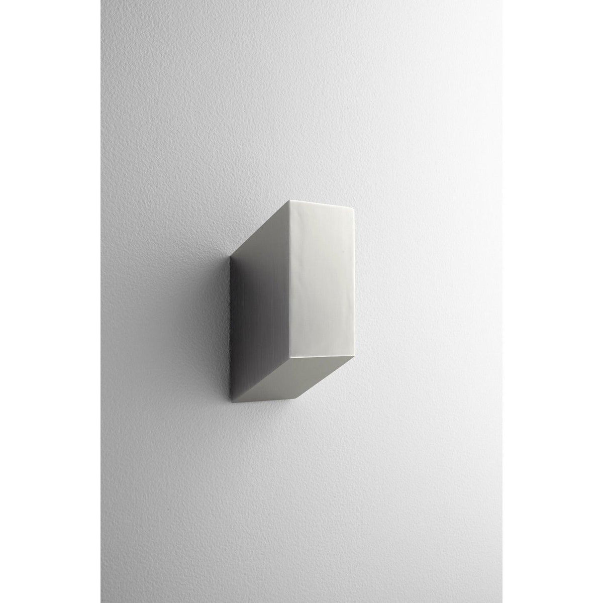 Oxygen Lighting - Uno LED Wall Sconce - 3-500-24 | Montreal Lighting & Hardware