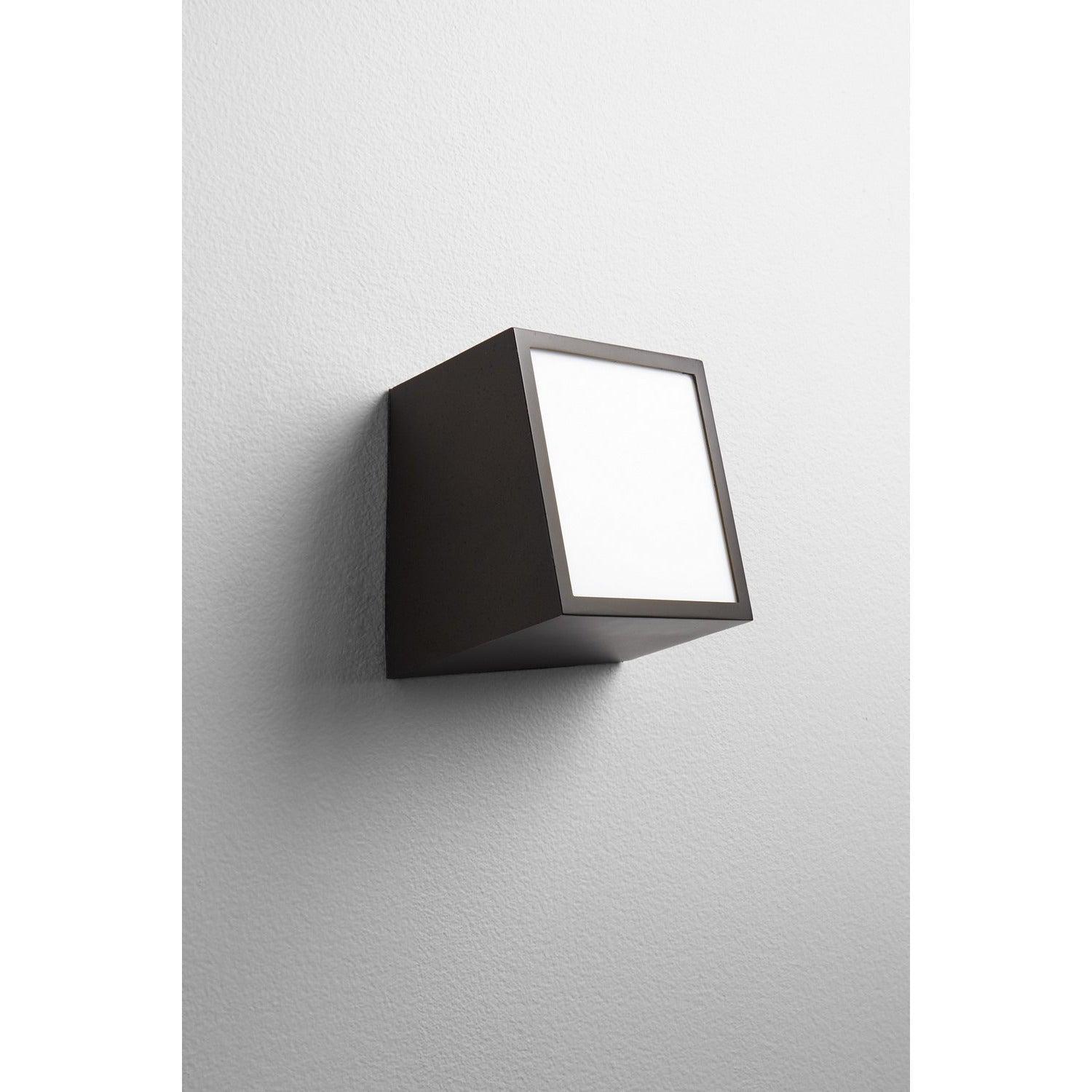 Oxygen Lighting - Zeta LED Wall Sconce - 3-530-22 | Montreal Lighting & Hardware