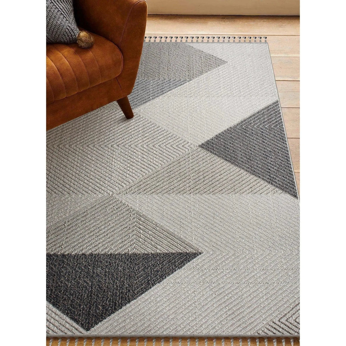Renwil - Ambrose Rug 10190 - RAMB-10190-1013 | Montreal Lighting & Hardware