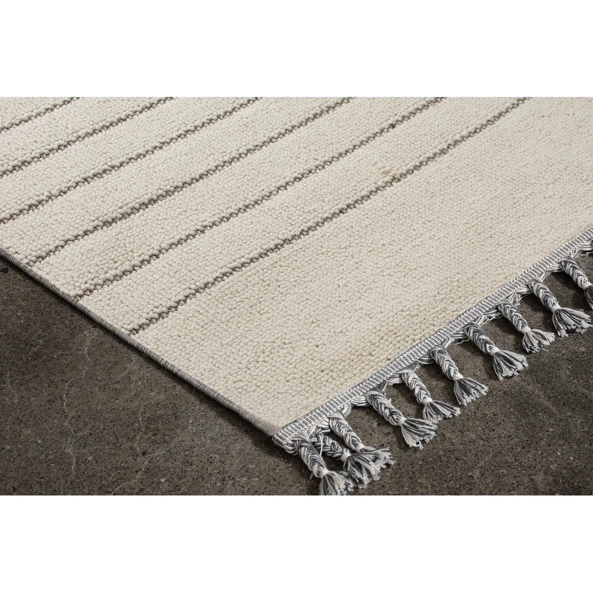 Renwil - Ambrose Rug 10193 - RAMB-10193-1013 | Montreal Lighting & Hardware