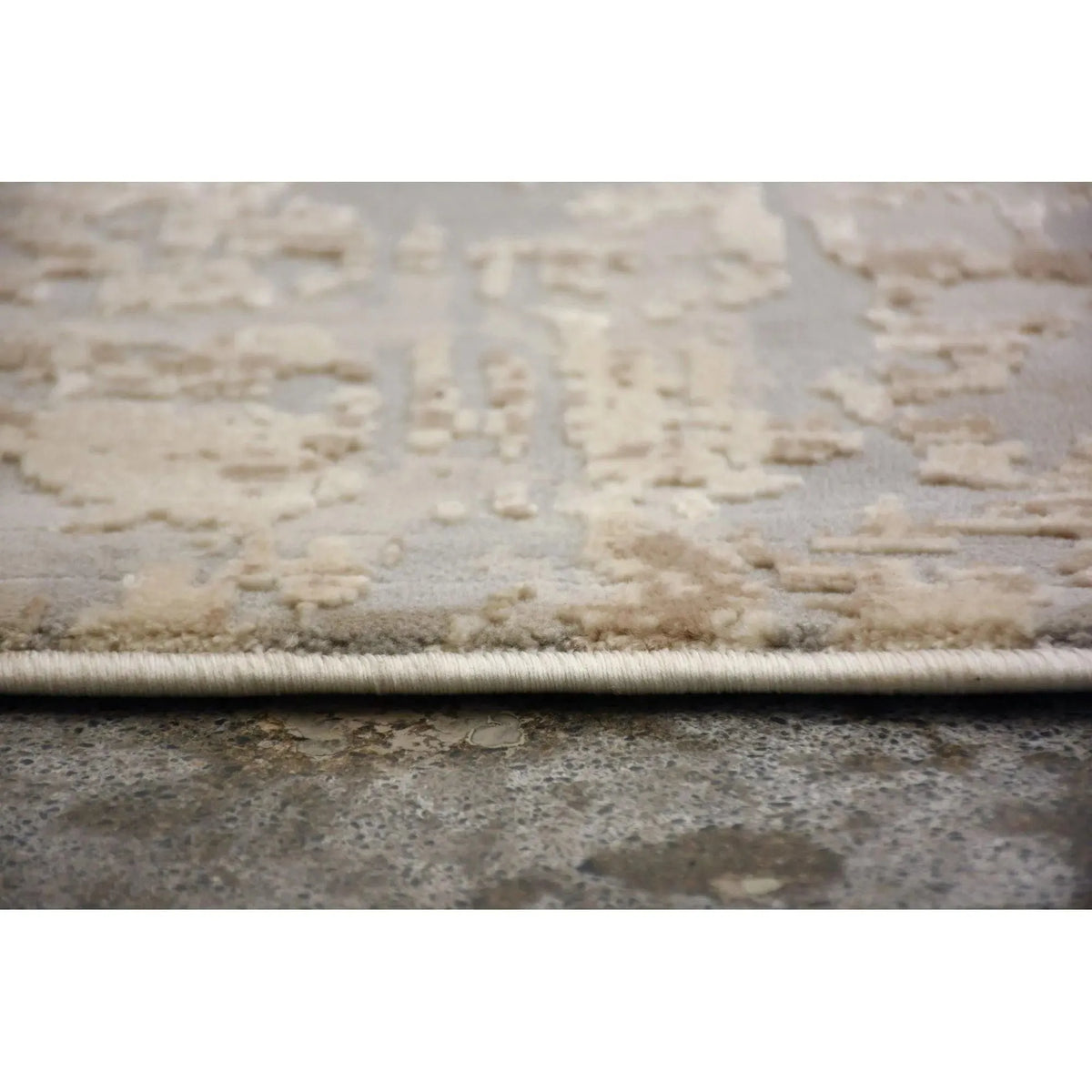 Renwil - Ariella Rug 18642 - RARI-18642-1013 | Montreal Lighting & Hardware