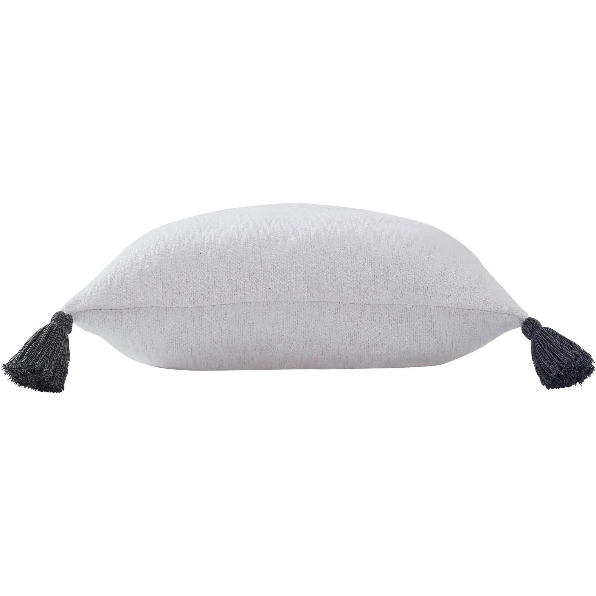 Renwil - Julianne Pillow - PWFL1353 | Montreal Lighting & Hardware