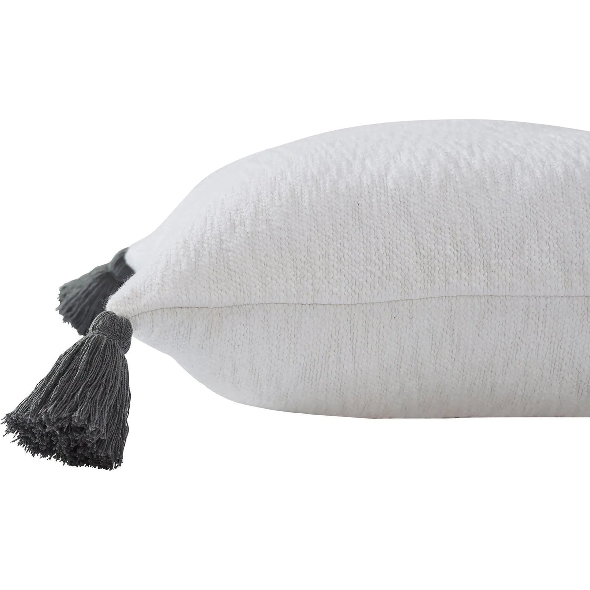 Renwil - Julianne Pillow - PWFL1353 | Montreal Lighting & Hardware