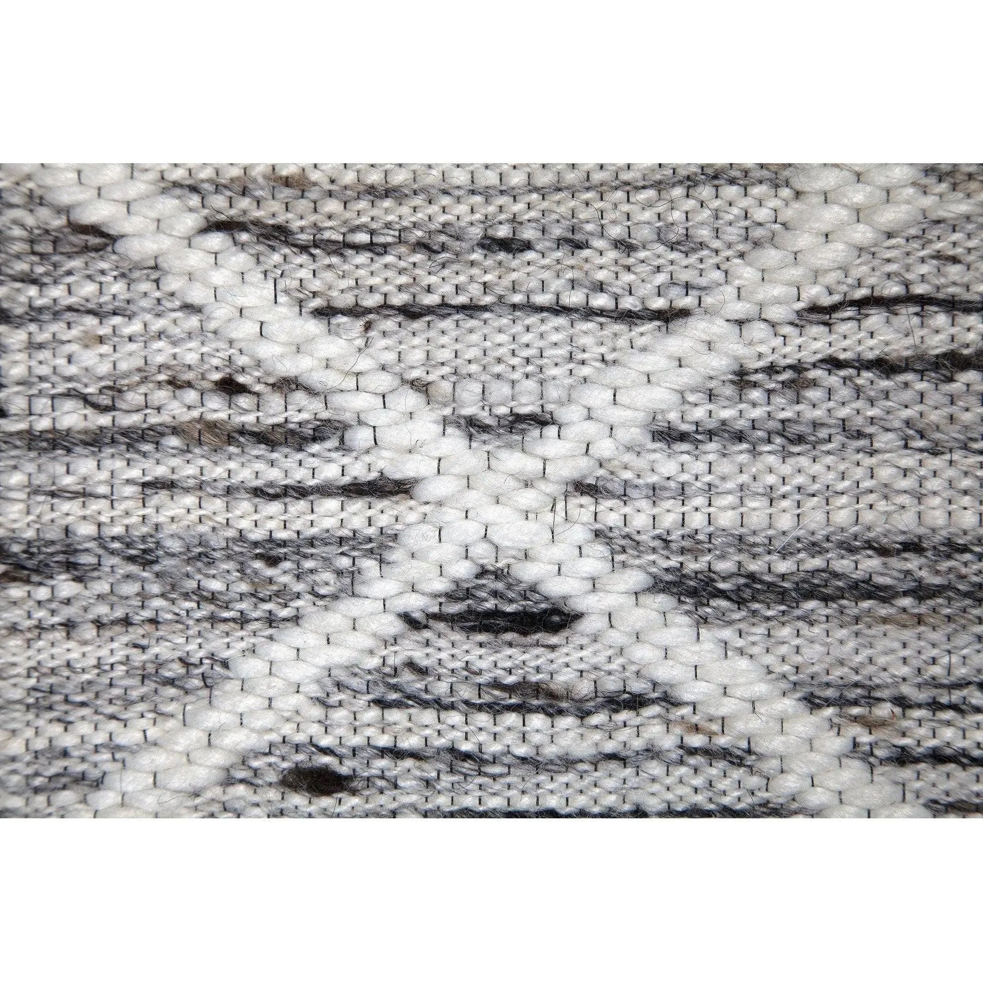Renwil - Rosemary Rug - RROS-29161-58 | Montreal Lighting & Hardware