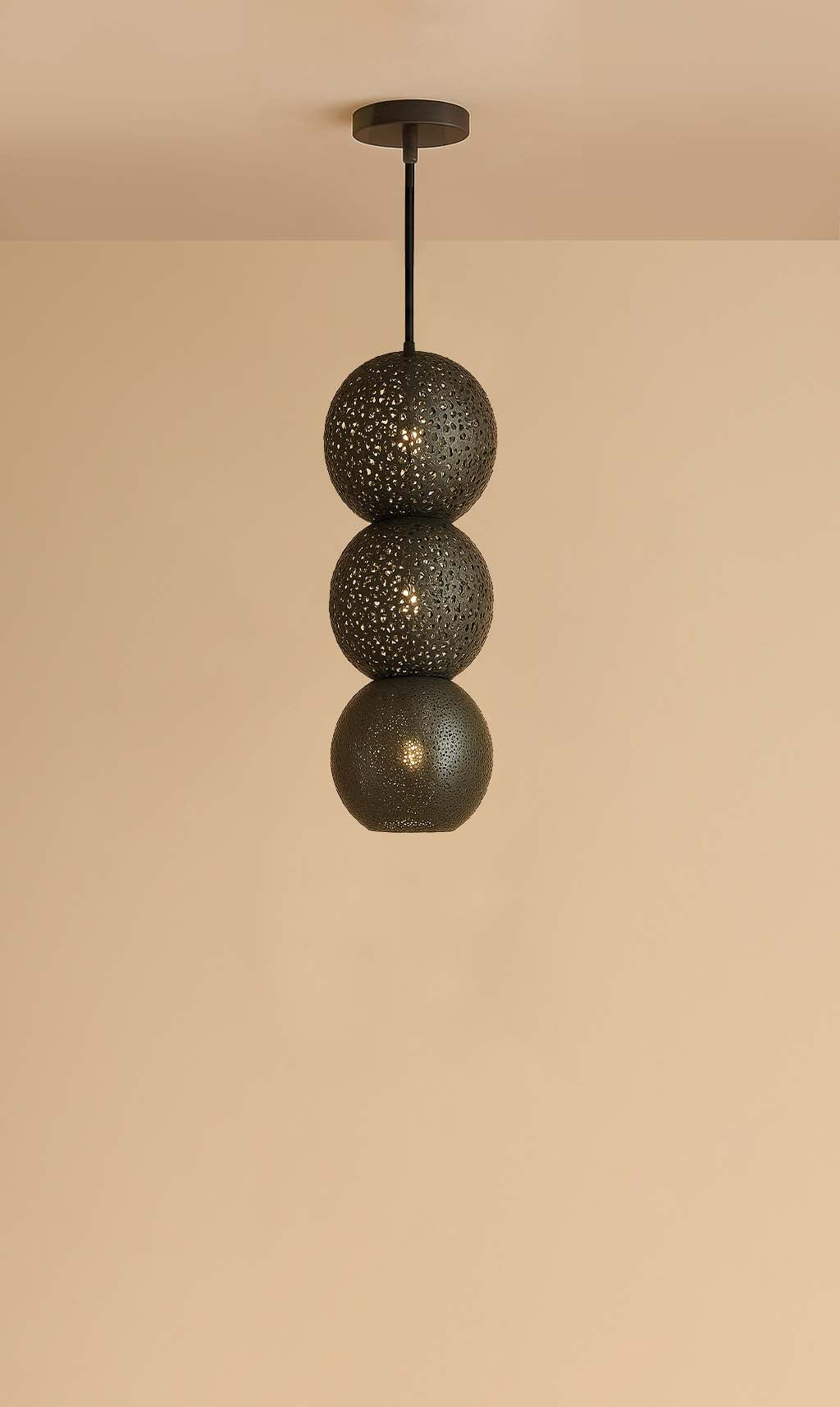 Dounia Home - DH-RIAPENLIG-SM-BRS - Riad Pendant Light - Polished Brass