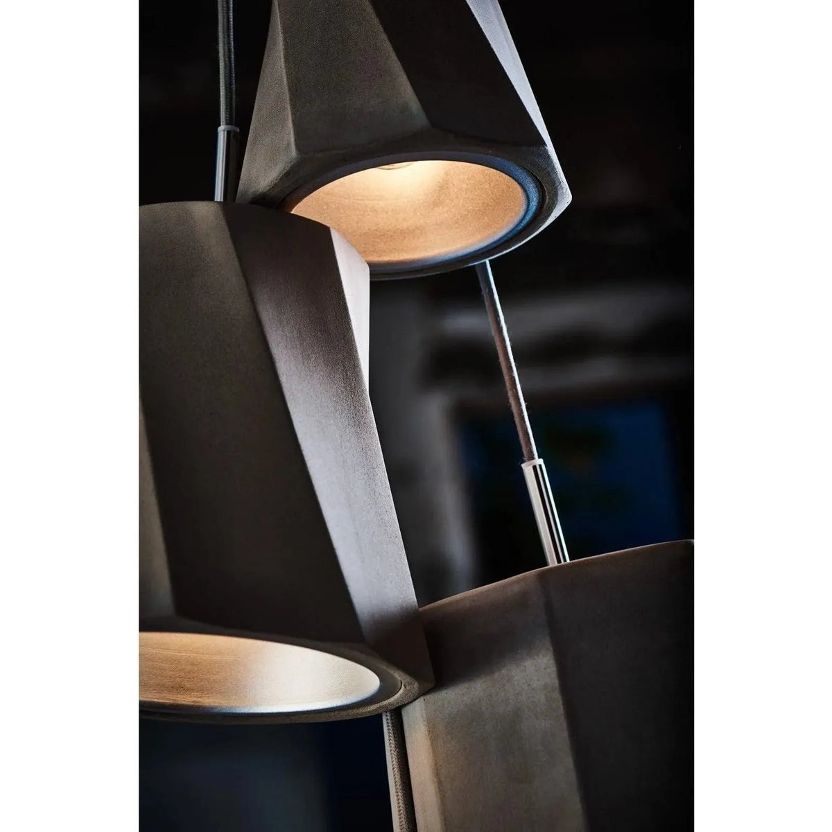 Seed Design - Castle Swing Pendant Light - SQ-1251CP | Montreal Lighting & Hardware