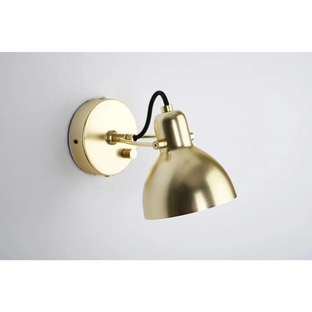 Seed Design - Laito mini Wall Lamp - SQ-793MWR-BK | Montreal Lighting & Hardware