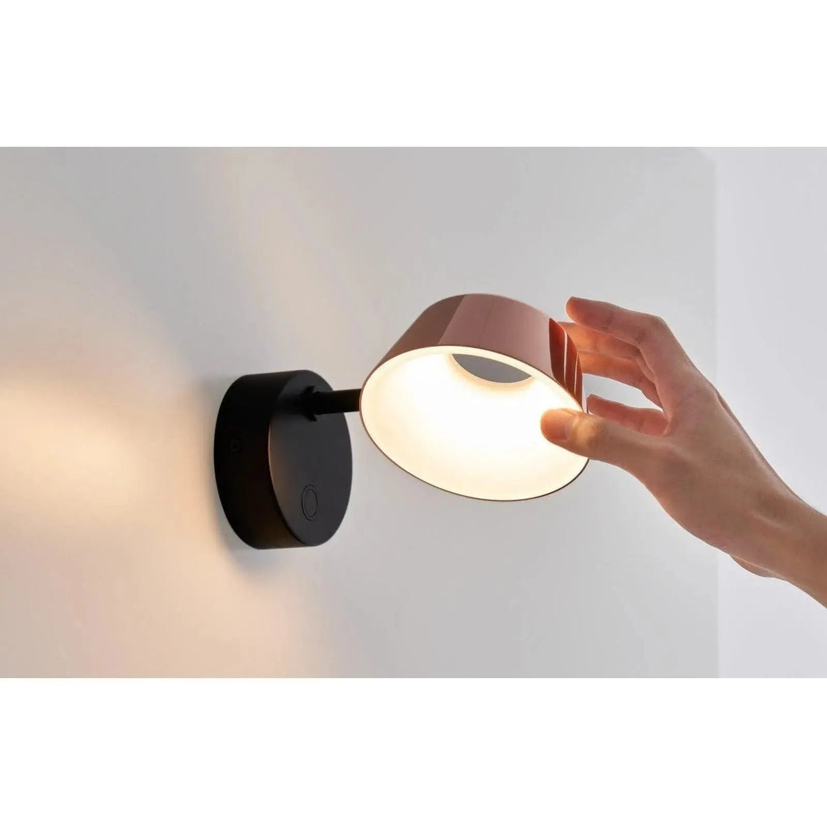 Seed Design - OLO Wall Lamp - SLD-130WRTE-BK | Montreal Lighting & Hardware