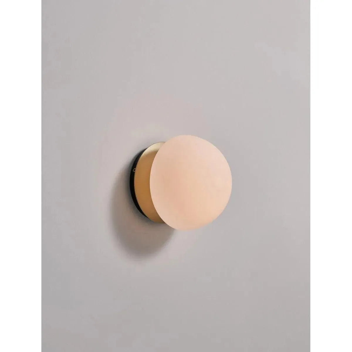 Seed Design - Pensée LED Wall Lamp - SG-7992WJ-GLD | Montreal Lighting & Hardware
