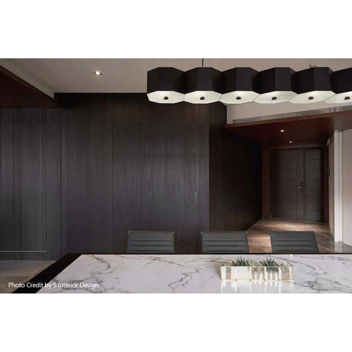 Seed Design - Zhe Pendant Light 6 - SQ-2322MPL6-BK | Montreal Lighting & Hardware