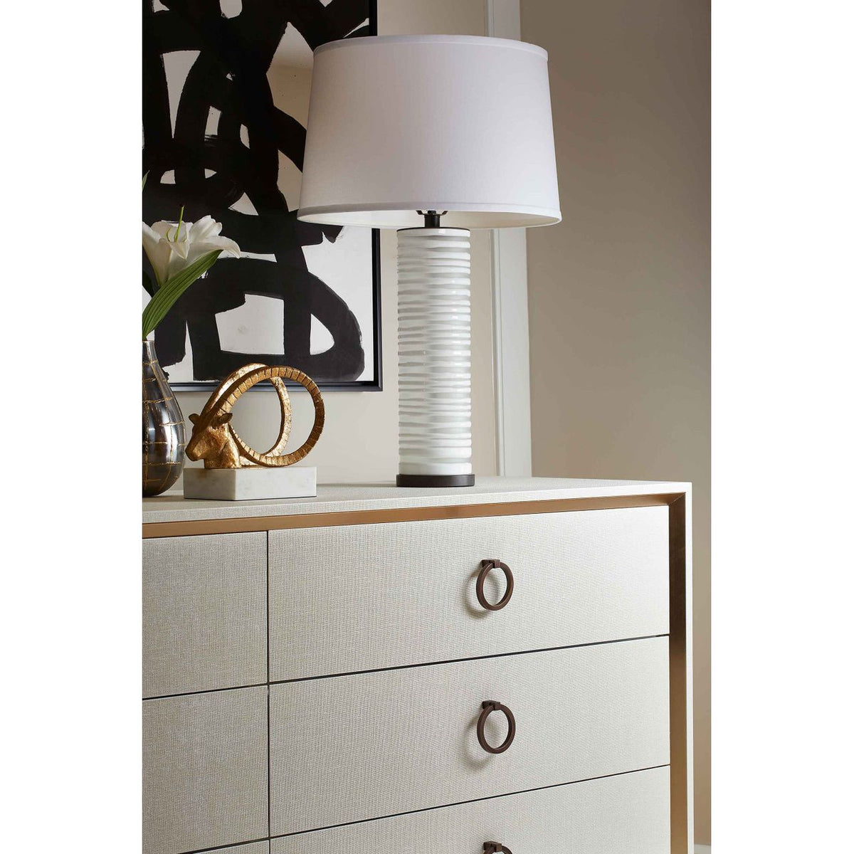 Statue de la corne en spirale