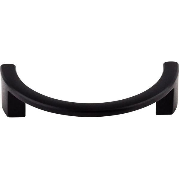 Pull ouvert demi-cercle