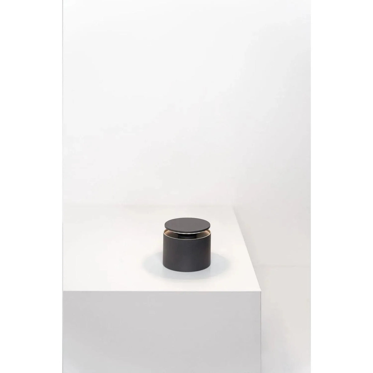 Zafferano America - Pushup LED Table Lamp - LD01050B3 | Montreal Lighting & Hardware