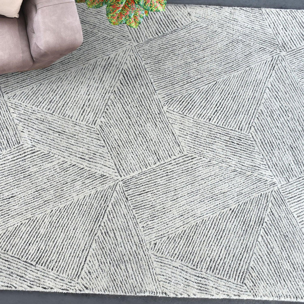 The Uttermost - Paonia Geometric Rug - 73093-8 | Montreal Lighting & Hardware