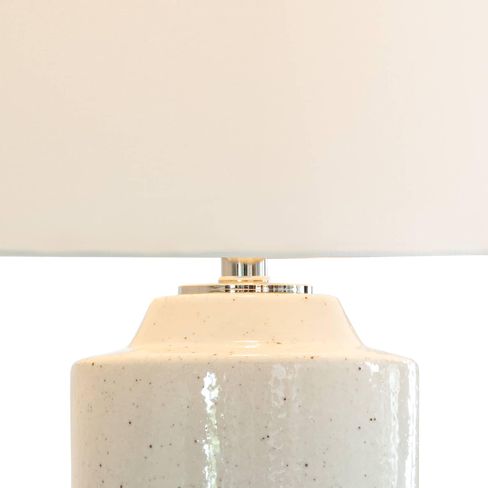 Regina Andrew - Southern Living Markus Ceramic Table Lamp - 13-1375 | Montreal Lighting & Hardware