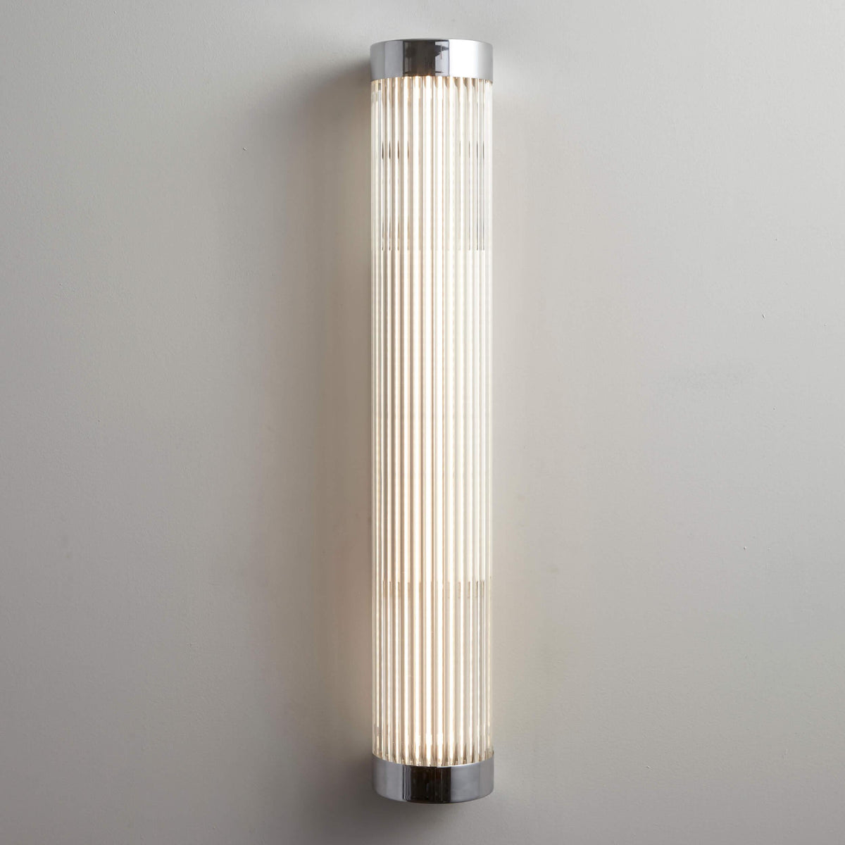Davey Lighting - Narrow Pillar Light 7211 - US-DP7211/60/CP/LED | Montreal Lighting & Hardware