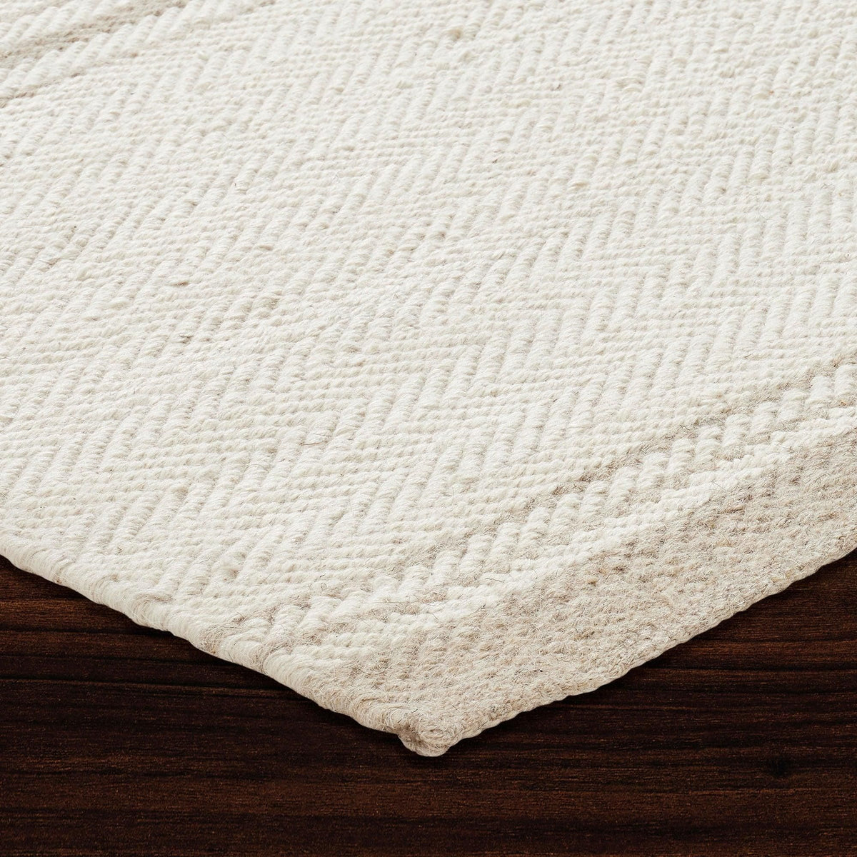 Renwil - Alice Rug - RALI-10002-1013 | Montreal Lighting & Hardware