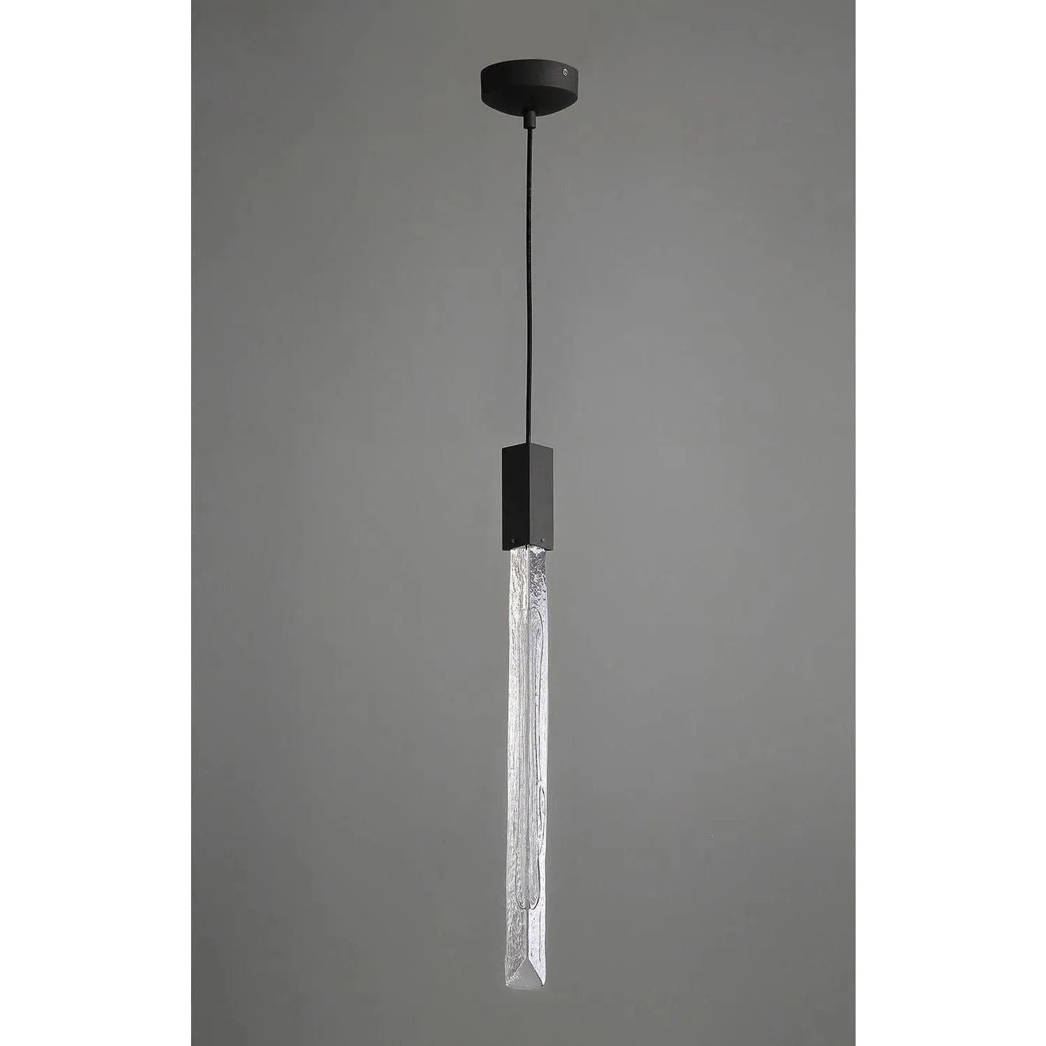 Avenue Lighting - Alpine Pendant - HF5401-BLK-WHT | Montreal Lighting & Hardware