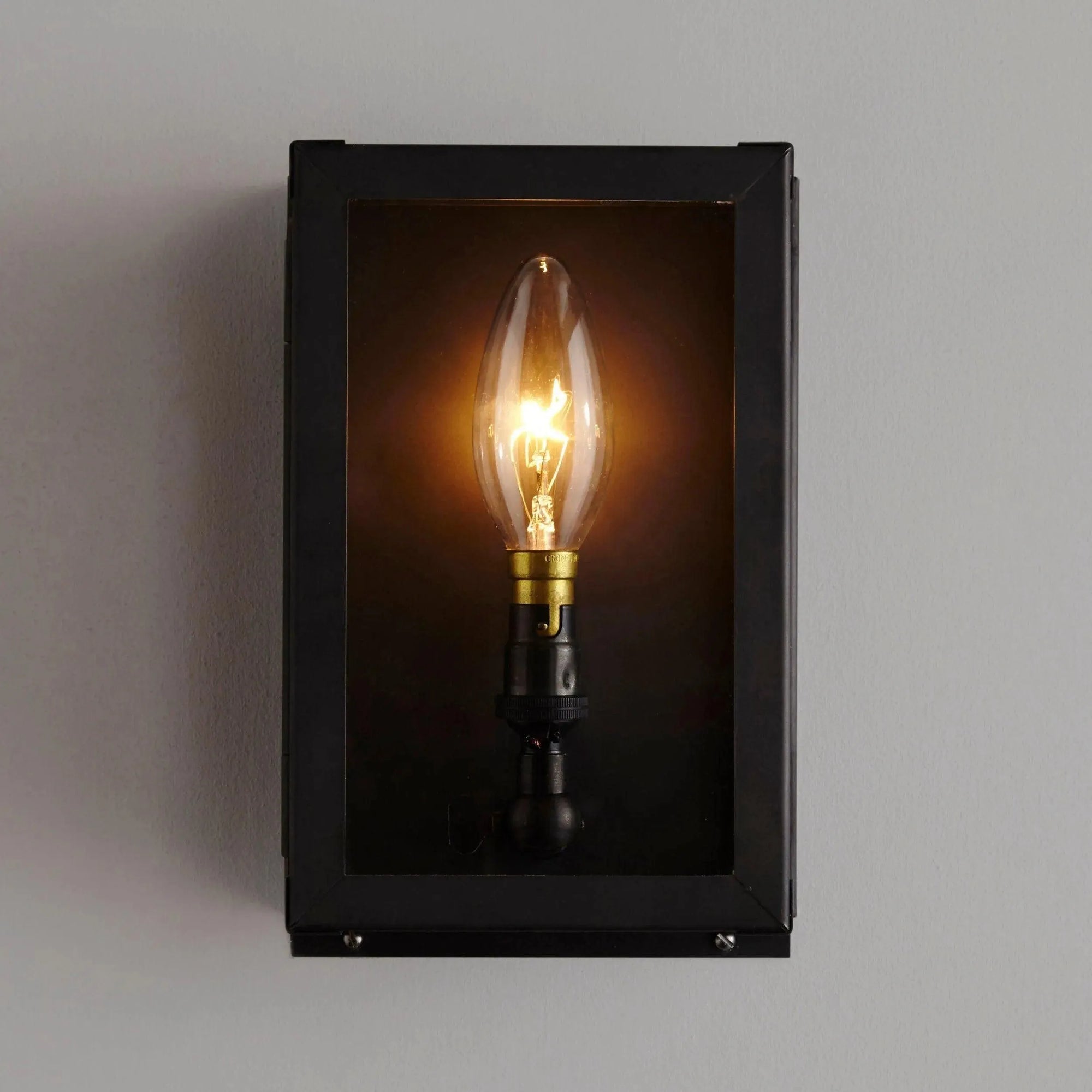 Davey Lighting - Miniature Box Wall Light 7643 - US-DP7643/BR/WE/FR | Montreal Lighting & Hardware