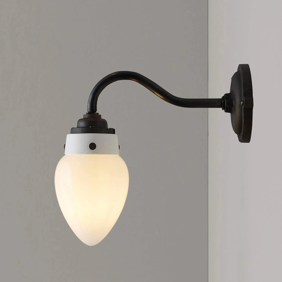 Davey Lighting - Pine Wall Light Size 1 - US-DP8350/S/BRKT/OP/WE | Montreal Lighting & Hardware