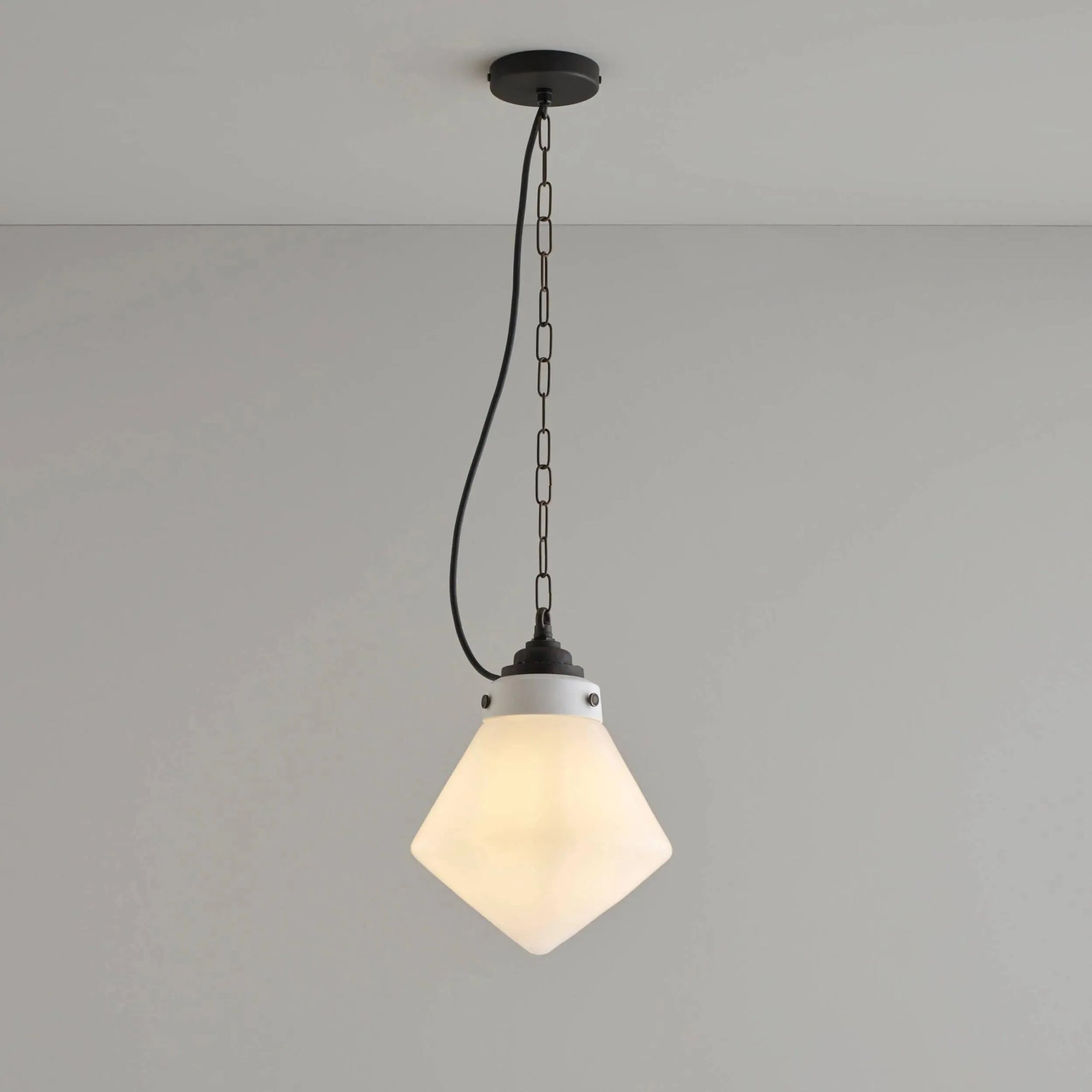 Davey Lighting - Point Pendant - US-DP8400/OP/WE | Montreal Lighting & Hardware