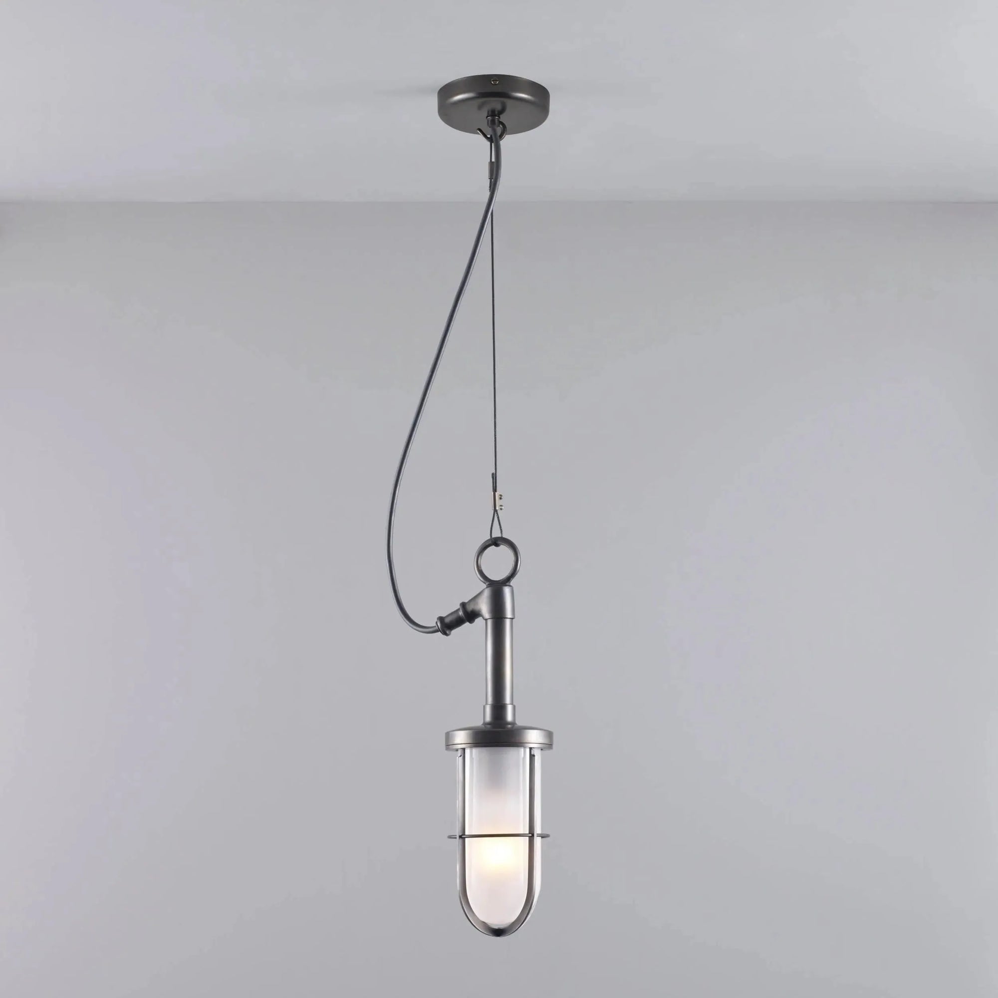 Davey Lighting - Ship's Well Glass Pendant 7524 - US-DP7524/PE/BR/WE/CL | Montreal Lighting & Hardware
