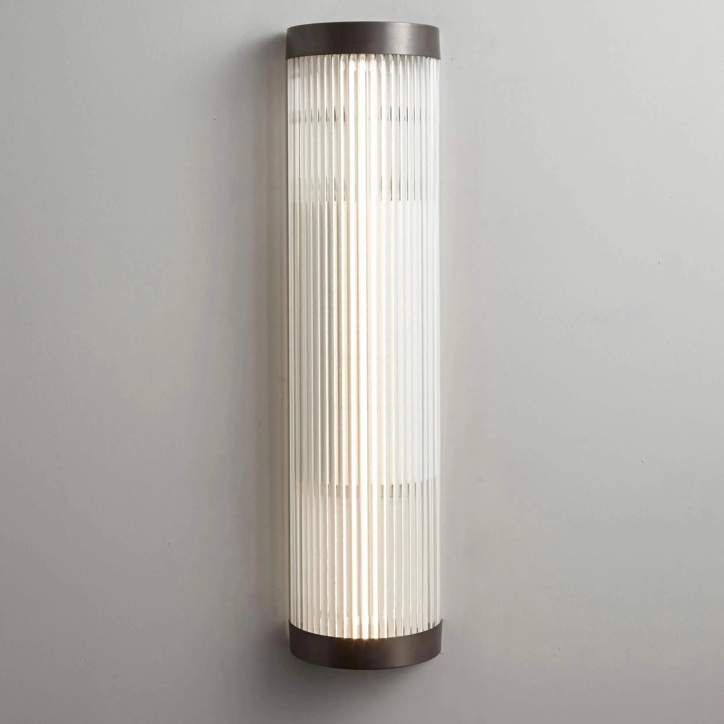 Davey Lighting - Wide Pillar Light 7210 (LED) - US-DP7210/60/BR/WE/LED | Montreal Lighting & Hardware