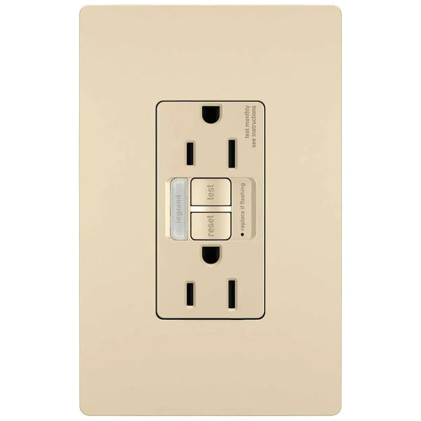 Radiant® 15A Inviolable Self Test GFCI Prise avec veilleuse