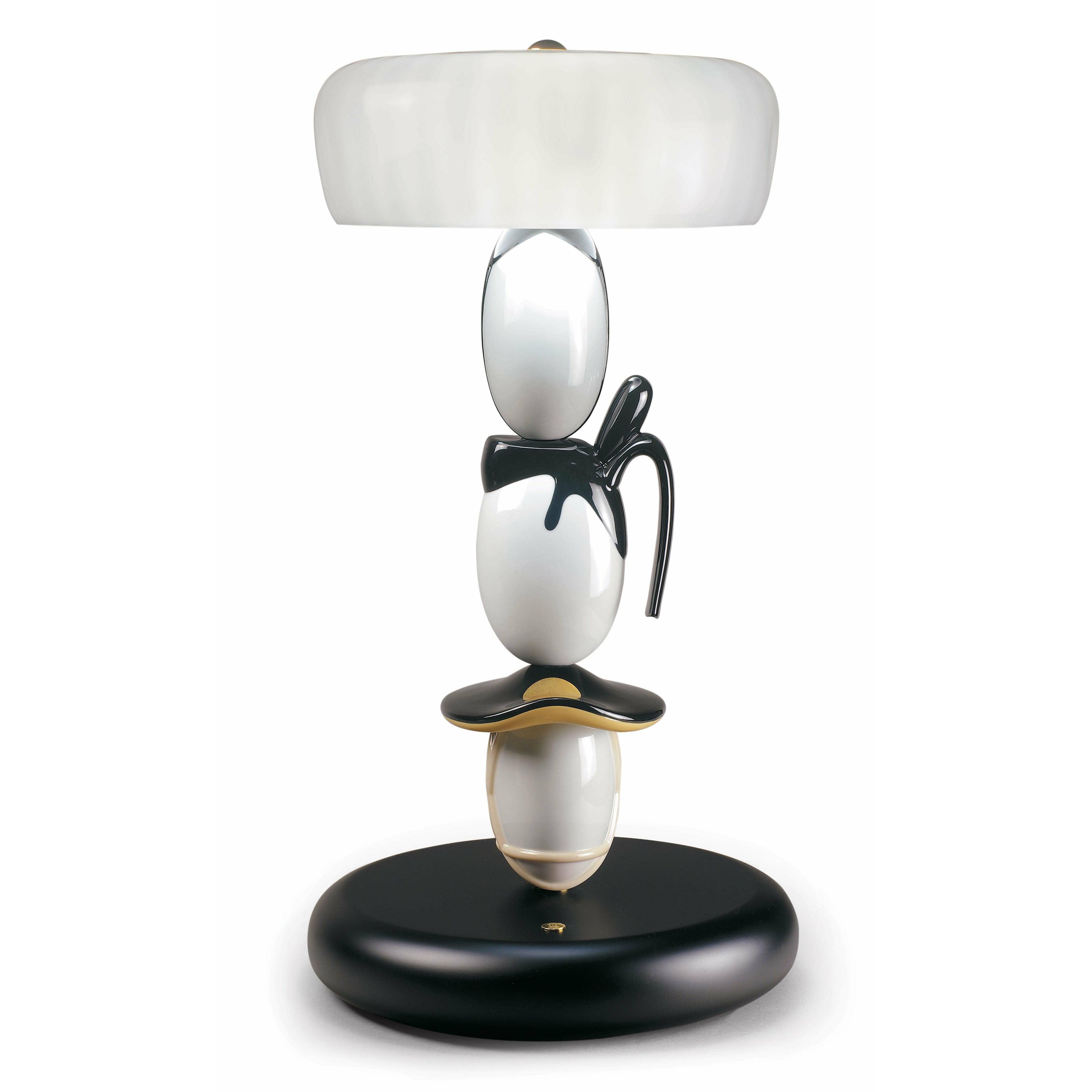 Lladro - Hairstyle (H/I/M) Table Lamp - 01017248 | Montreal Lighting & Hardware