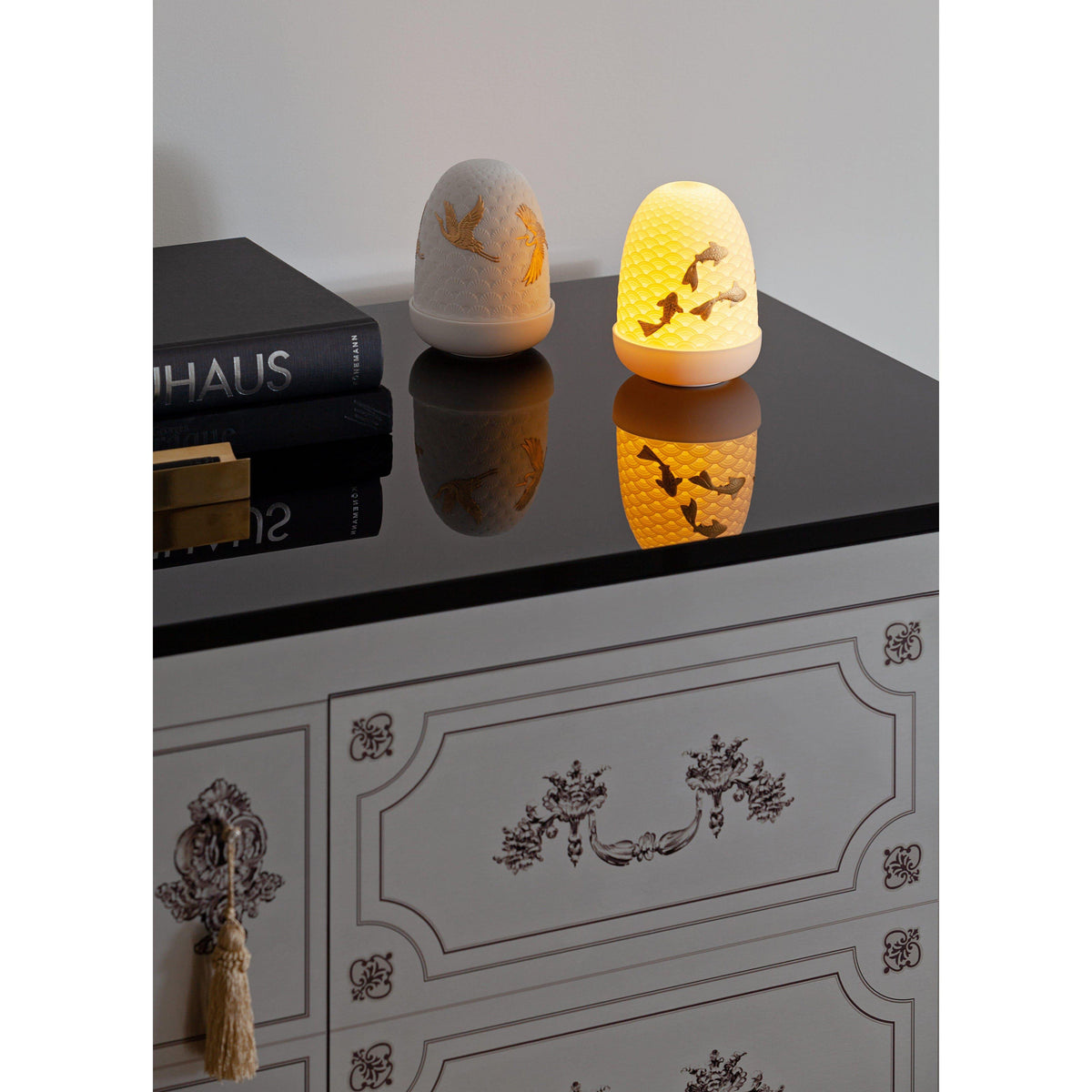 Lladro - Koi Dome Table Lamp - 01023888 | Montreal Lighting & Hardware