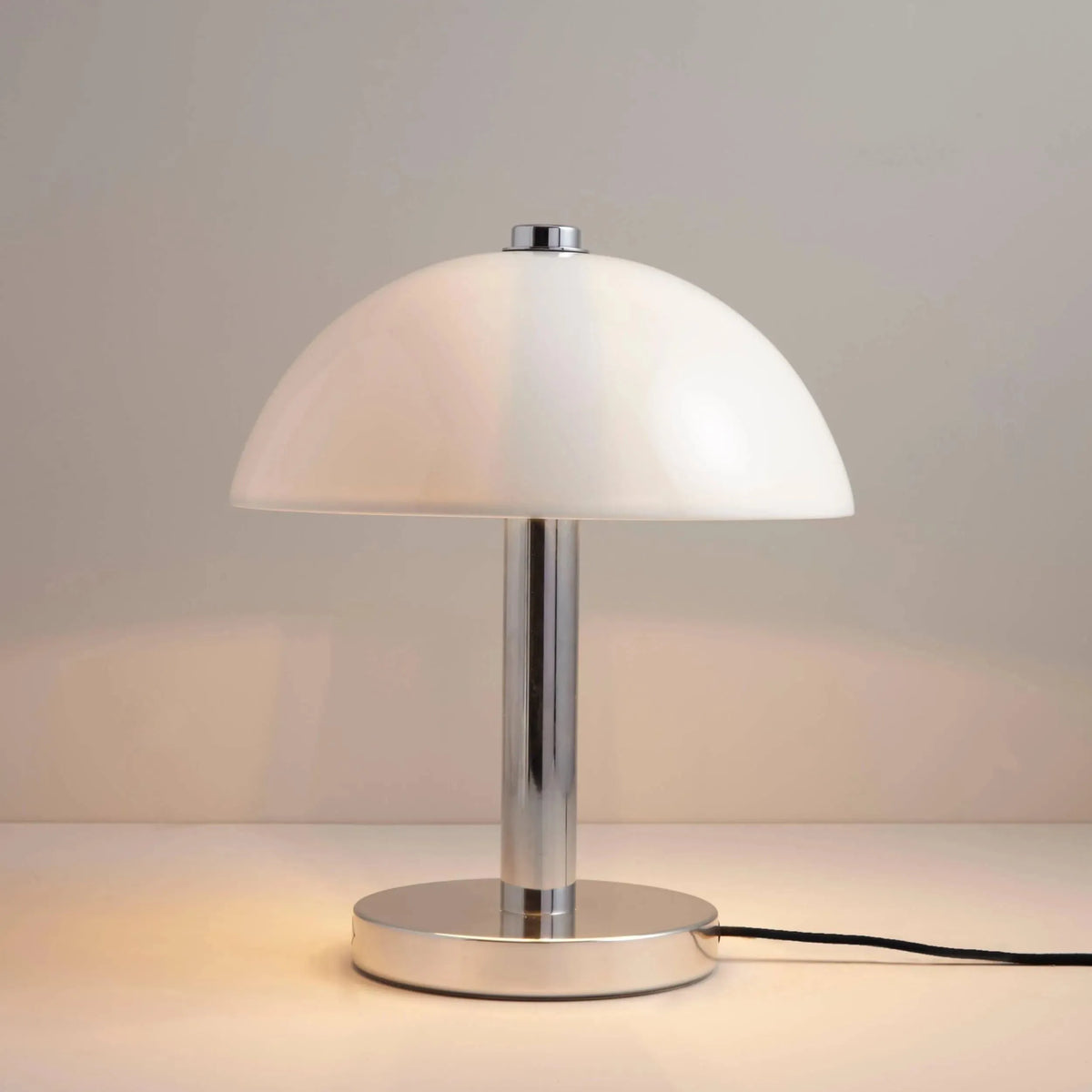 Original BTC - Cosmo Table Light - US-FT448N | Montreal Lighting & Hardware