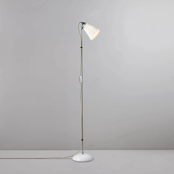 Hector Pleat Floor Light