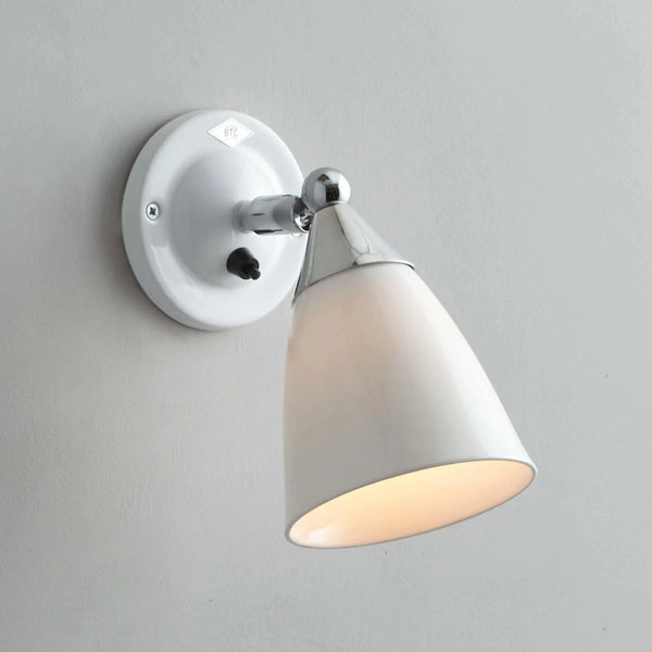 Mann Switched Wall Light