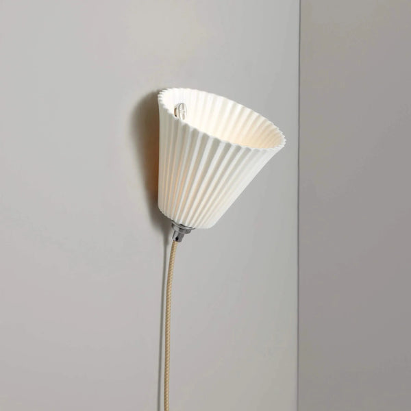 Portable Pleat Large Wall Light