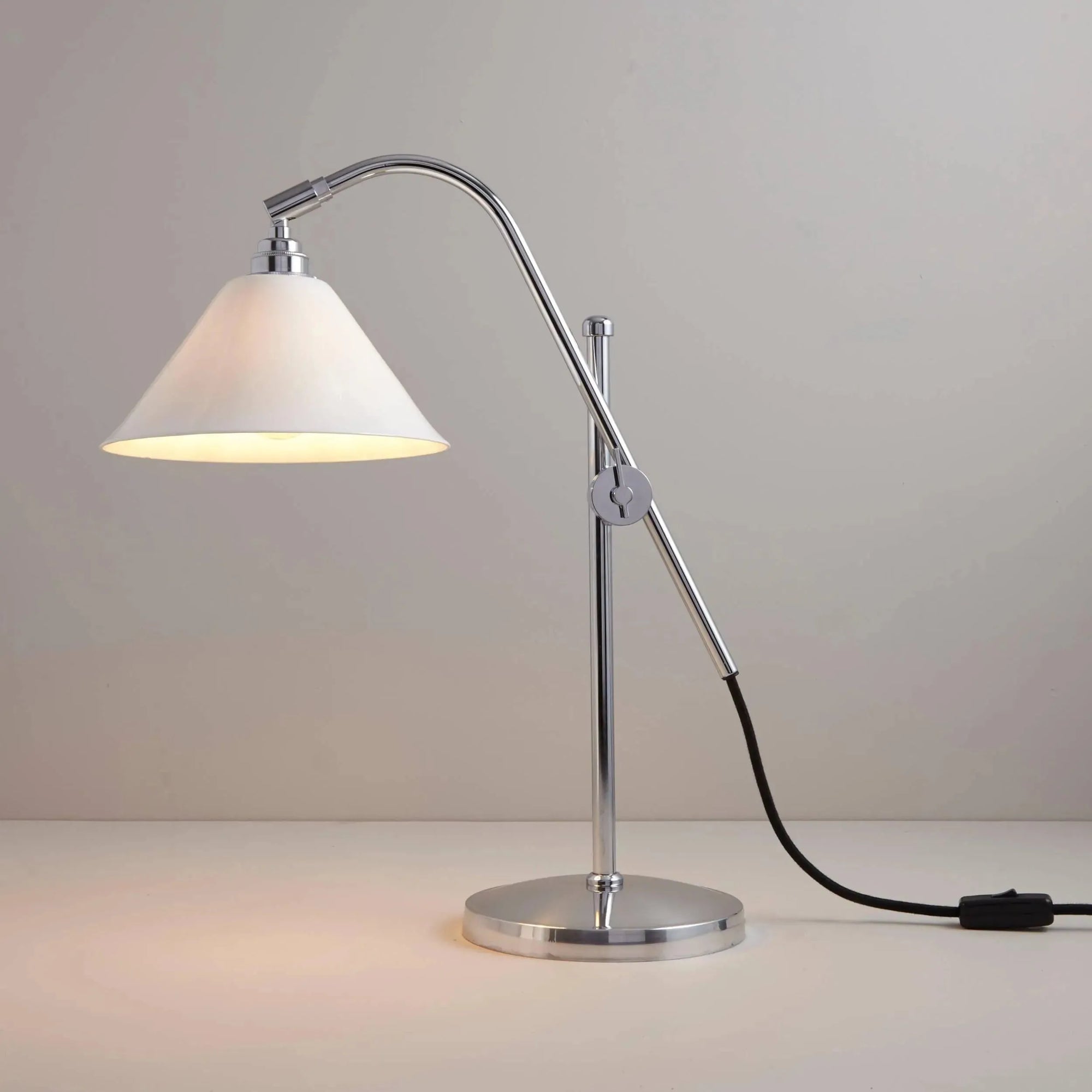 Original BTC - Task Ceramic Table Light - US-FT431N | Montreal Lighting & Hardware