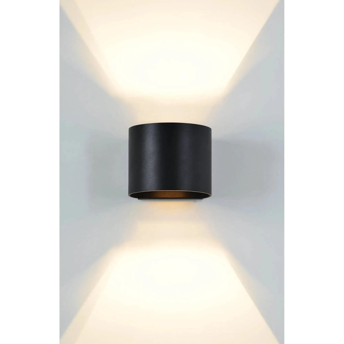 Renwil - Lark Wall Sconce - WS113 | Montreal Lighting & Hardware