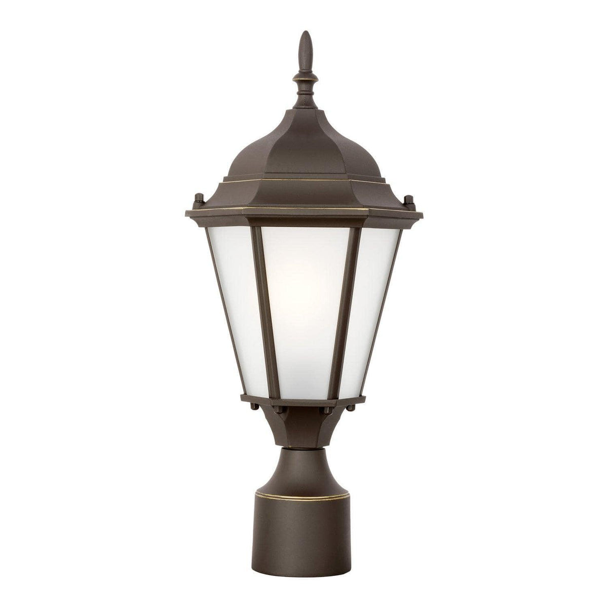 Generation Lighting - Bakersville Outdoor Post Lantern - 82941-71 | Montreal Lighting & Hardware
