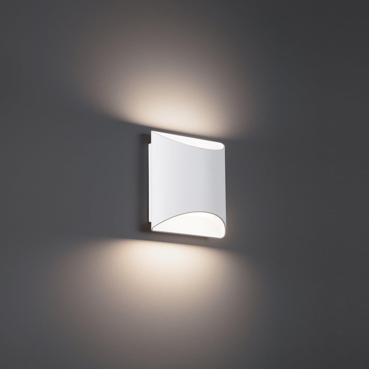 WAC Lighting - Duet LED Wall Sconce - WS-55206-35-WT | Montreal Lighting & Hardware